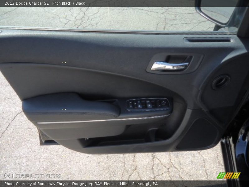 Pitch Black / Black 2013 Dodge Charger SE