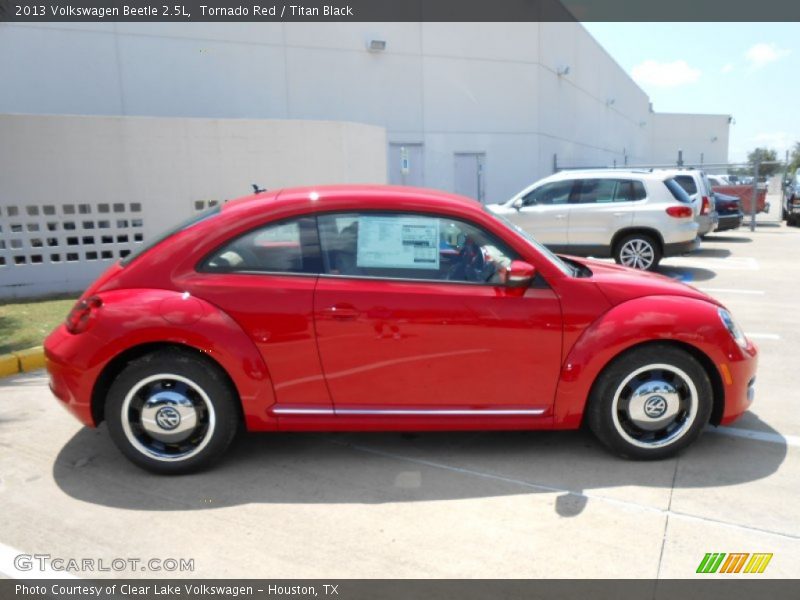 Tornado Red / Titan Black 2013 Volkswagen Beetle 2.5L
