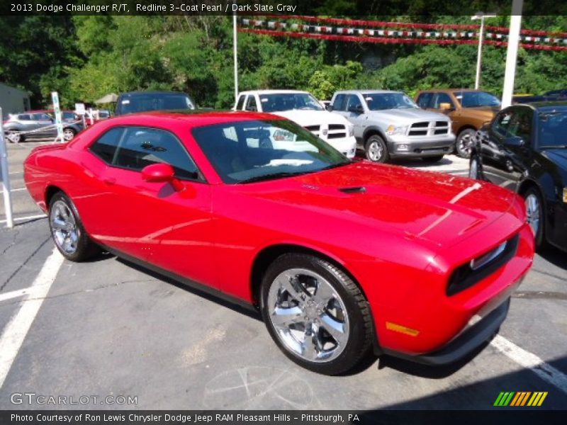 Front 3/4 View of 2013 Challenger R/T