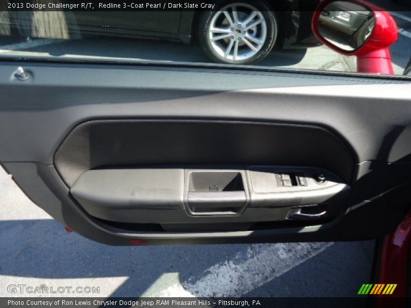 Redline 3-Coat Pearl / Dark Slate Gray 2013 Dodge Challenger R/T
