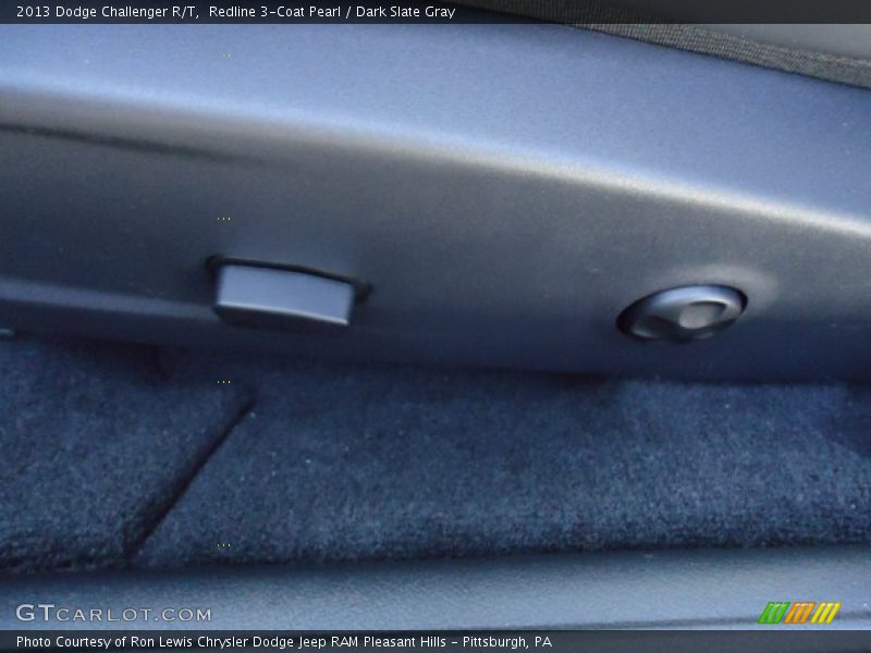 Redline 3-Coat Pearl / Dark Slate Gray 2013 Dodge Challenger R/T