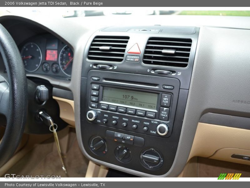 Black / Pure Beige 2006 Volkswagen Jetta TDI Sedan
