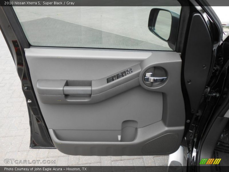 Super Black / Gray 2010 Nissan Xterra S