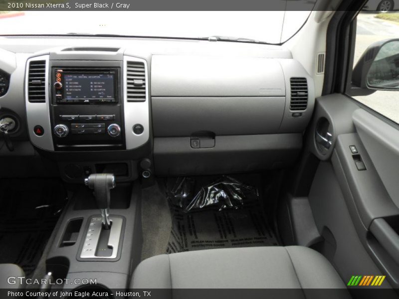 Super Black / Gray 2010 Nissan Xterra S
