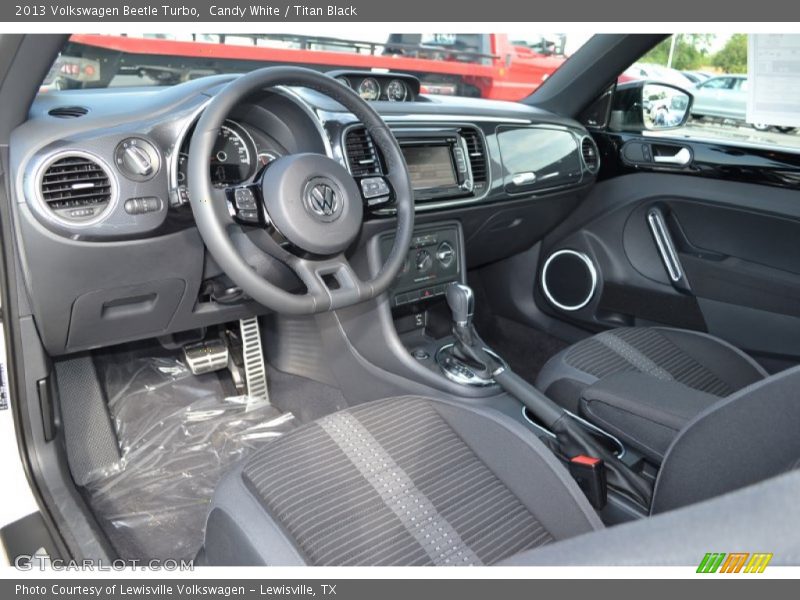 Candy White / Titan Black 2013 Volkswagen Beetle Turbo