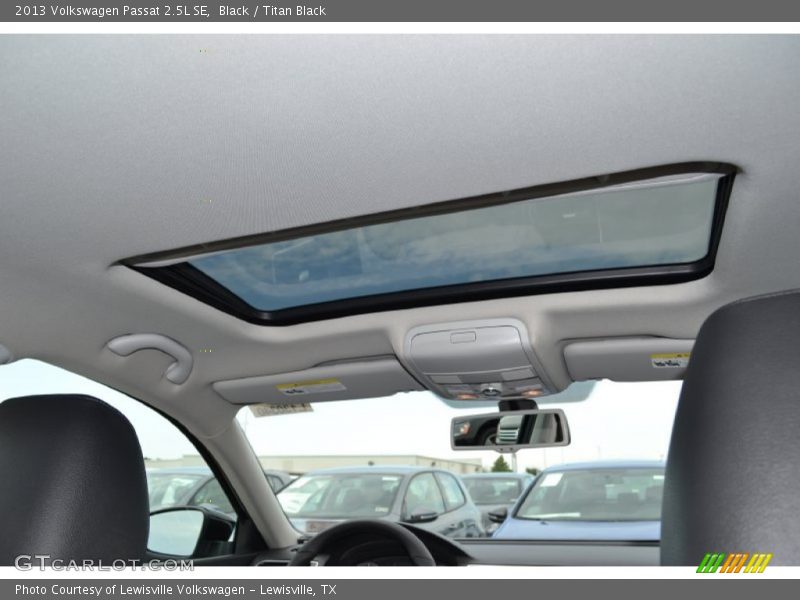 Black / Titan Black 2013 Volkswagen Passat 2.5L SE