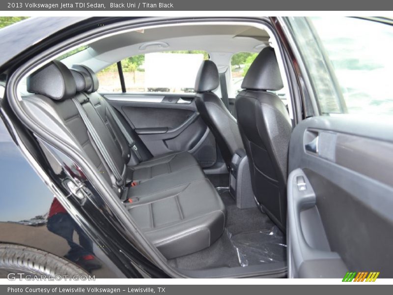 Black Uni / Titan Black 2013 Volkswagen Jetta TDI Sedan