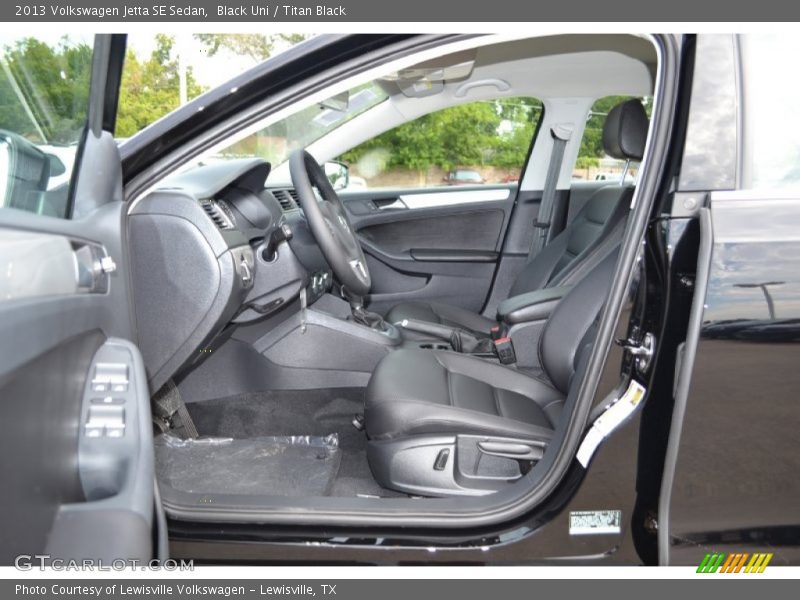 Black Uni / Titan Black 2013 Volkswagen Jetta SE Sedan