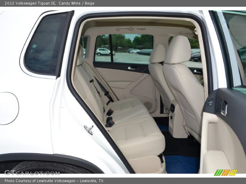 Candy White / Beige 2013 Volkswagen Tiguan SE