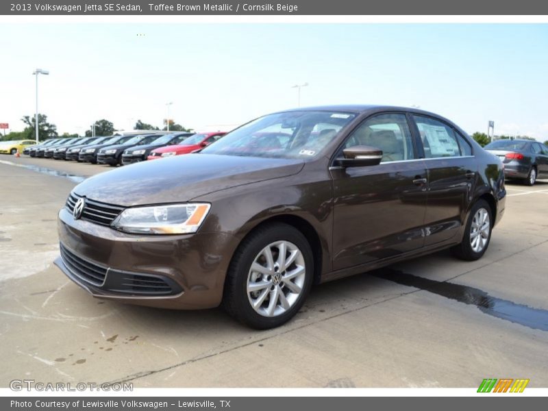 Toffee Brown Metallic / Cornsilk Beige 2013 Volkswagen Jetta SE Sedan