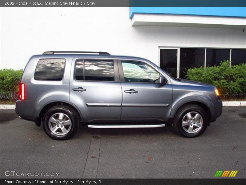 Sterling Gray Metallic / Gray 2009 Honda Pilot EX