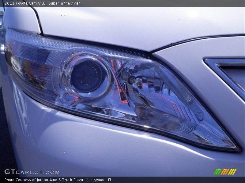 Super White / Ash 2011 Toyota Camry LE