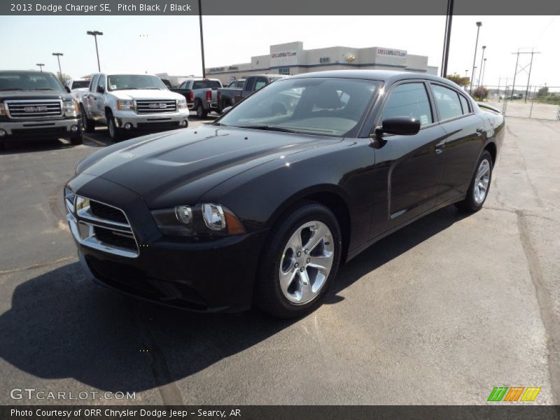 Pitch Black / Black 2013 Dodge Charger SE