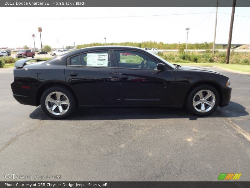 Pitch Black / Black 2013 Dodge Charger SE