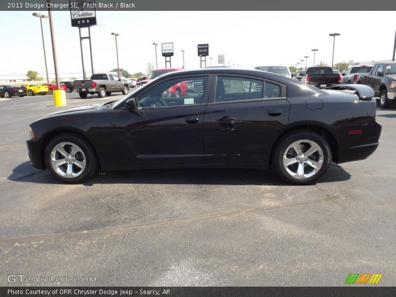 Pitch Black / Black 2013 Dodge Charger SE