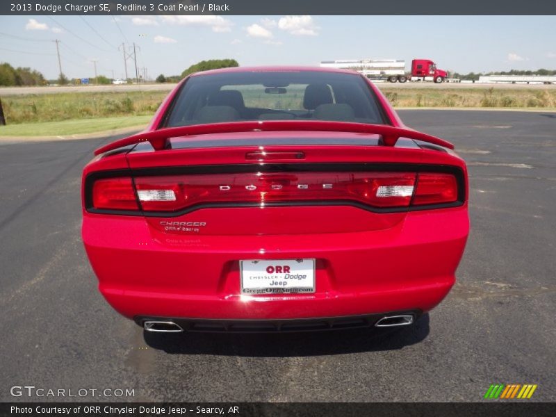 Redline 3 Coat Pearl / Black 2013 Dodge Charger SE