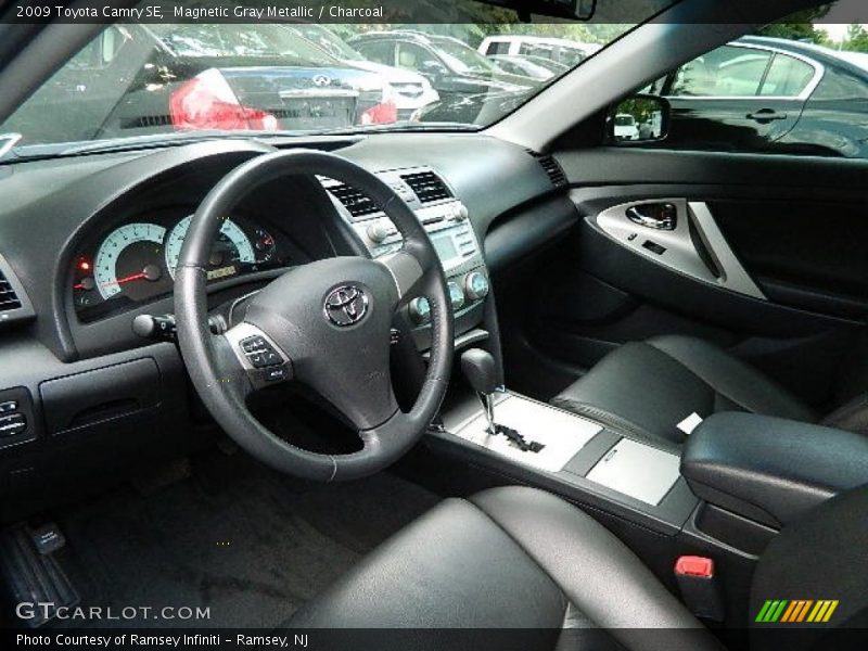 Magnetic Gray Metallic / Charcoal 2009 Toyota Camry SE