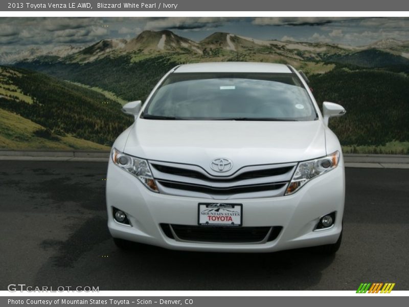 Blizzard White Pearl / Ivory 2013 Toyota Venza LE AWD