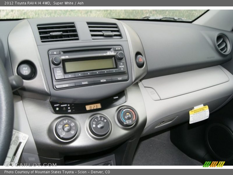 Super White / Ash 2012 Toyota RAV4 I4 4WD