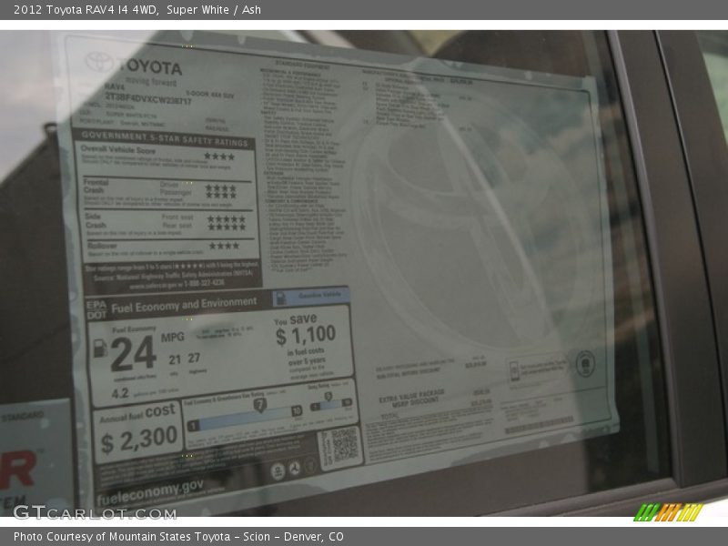 Super White / Ash 2012 Toyota RAV4 I4 4WD