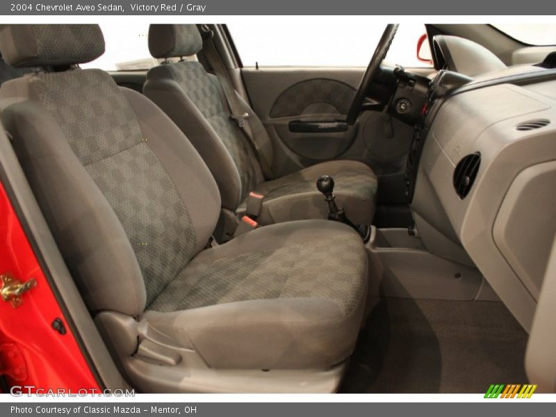 Victory Red / Gray 2004 Chevrolet Aveo Sedan