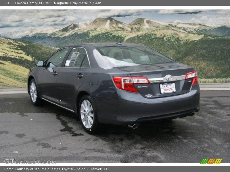 Magnetic Gray Metallic / Ash 2012 Toyota Camry XLE V6