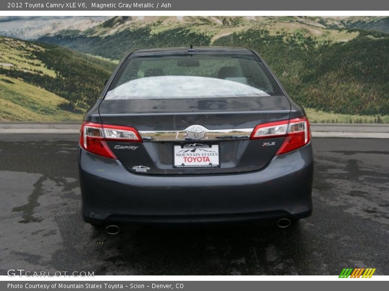Magnetic Gray Metallic / Ash 2012 Toyota Camry XLE V6