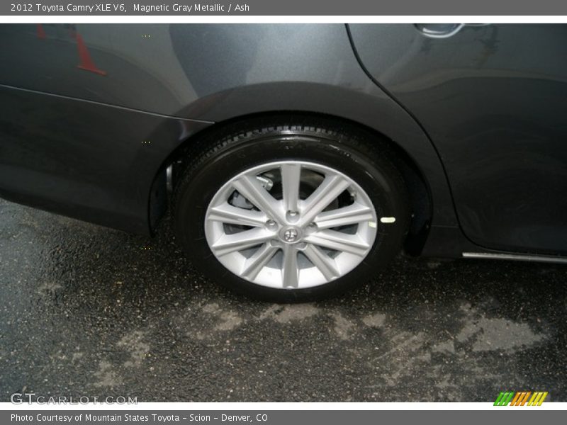 Magnetic Gray Metallic / Ash 2012 Toyota Camry XLE V6