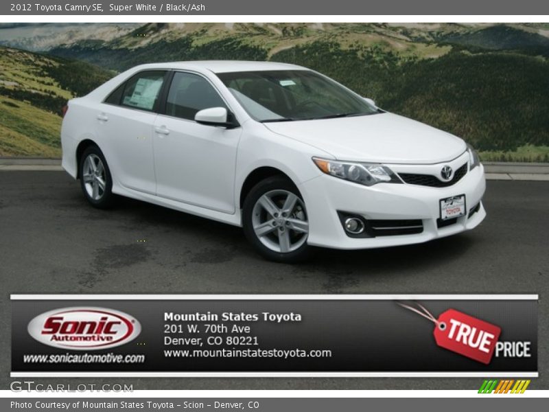 Super White / Black/Ash 2012 Toyota Camry SE