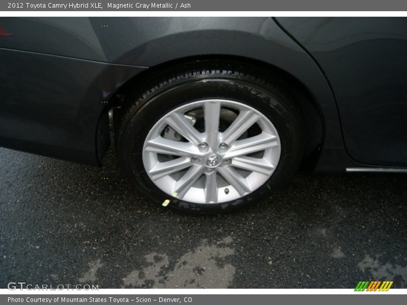 Magnetic Gray Metallic / Ash 2012 Toyota Camry Hybrid XLE