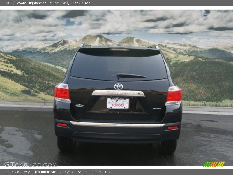 Black / Ash 2012 Toyota Highlander Limited 4WD