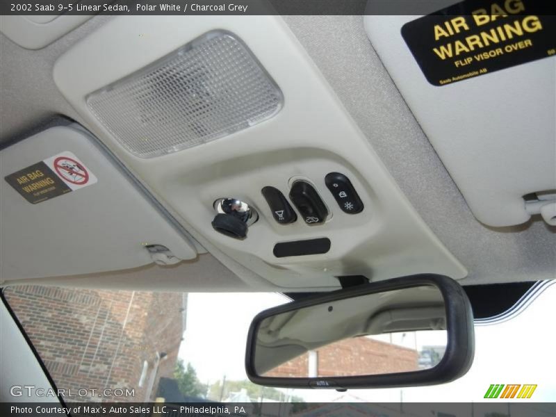 Polar White / Charcoal Grey 2002 Saab 9-5 Linear Sedan