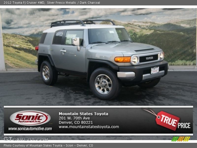 Silver Fresco Metallic / Dark Charcoal 2012 Toyota FJ Cruiser 4WD