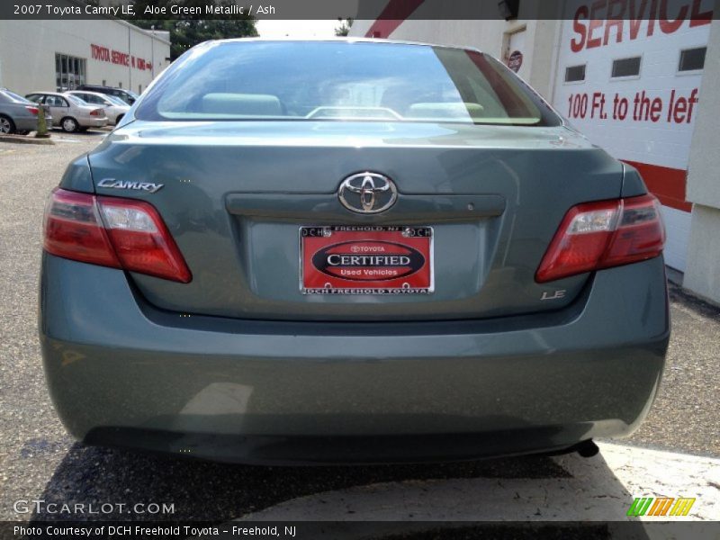 Aloe Green Metallic / Ash 2007 Toyota Camry LE
