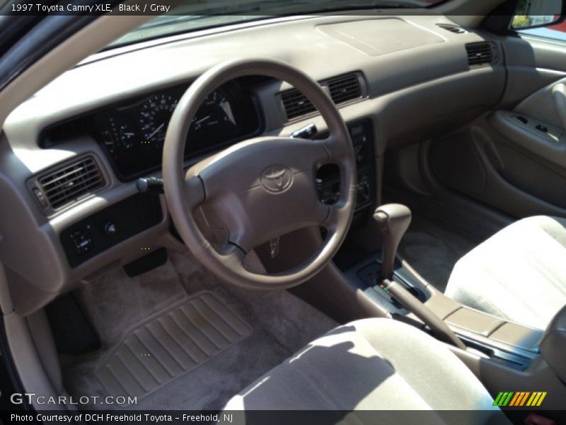 Black / Gray 1997 Toyota Camry XLE