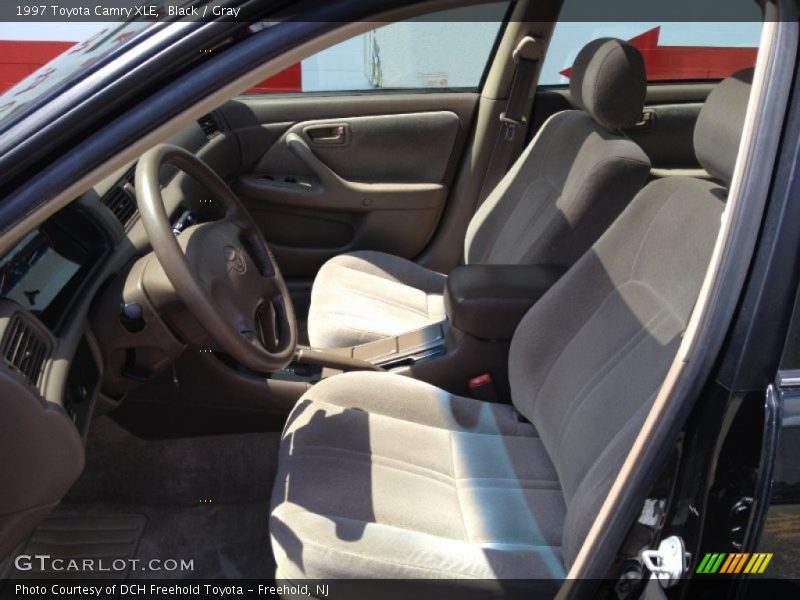 Black / Gray 1997 Toyota Camry XLE
