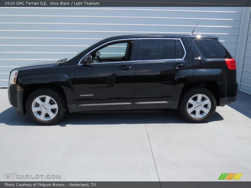 Onyx Black / Light Titanium 2010 GMC Terrain SLE