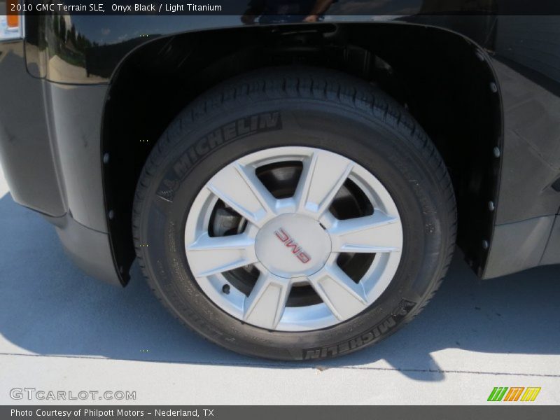 Onyx Black / Light Titanium 2010 GMC Terrain SLE