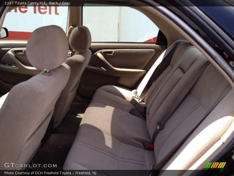 Black / Gray 1997 Toyota Camry XLE