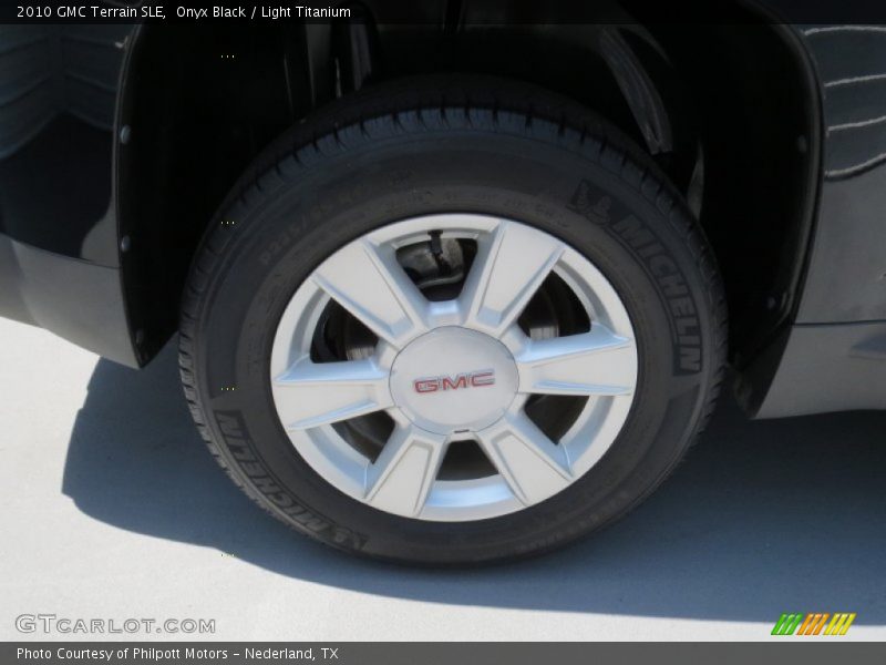 Onyx Black / Light Titanium 2010 GMC Terrain SLE