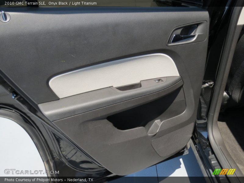Onyx Black / Light Titanium 2010 GMC Terrain SLE