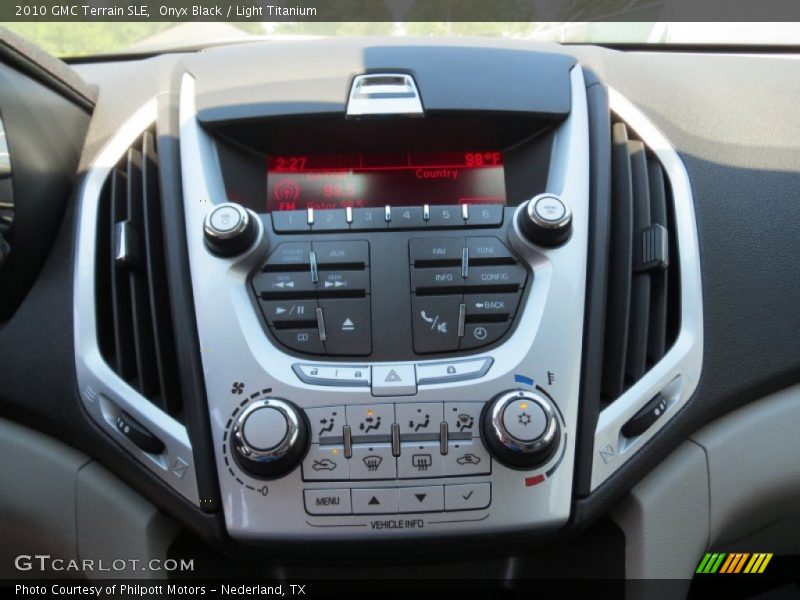 Onyx Black / Light Titanium 2010 GMC Terrain SLE