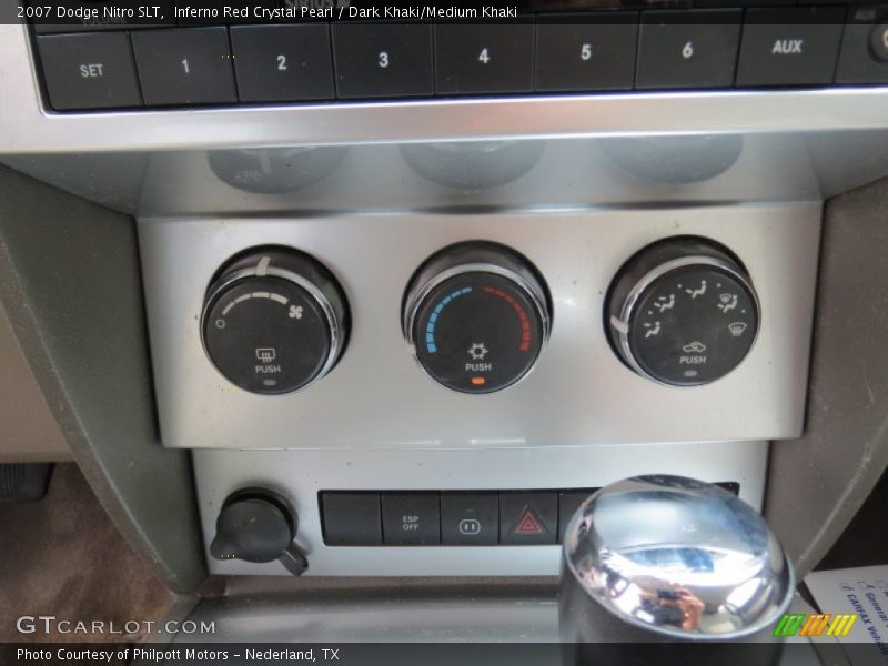 Inferno Red Crystal Pearl / Dark Khaki/Medium Khaki 2007 Dodge Nitro SLT