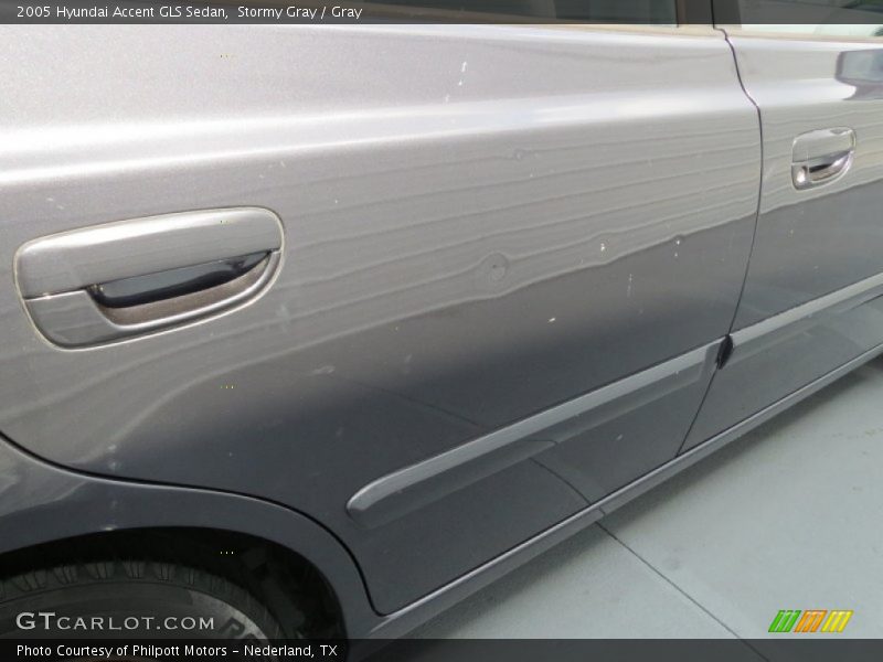 Stormy Gray / Gray 2005 Hyundai Accent GLS Sedan