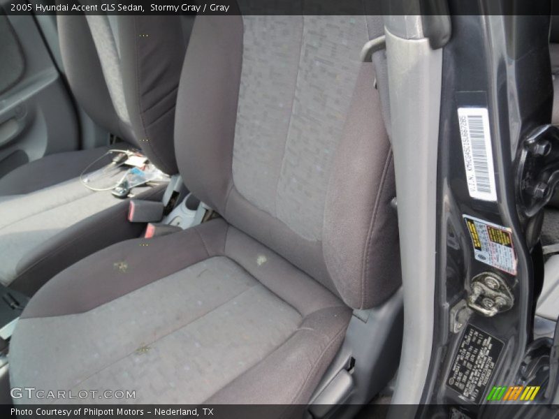 Stormy Gray / Gray 2005 Hyundai Accent GLS Sedan