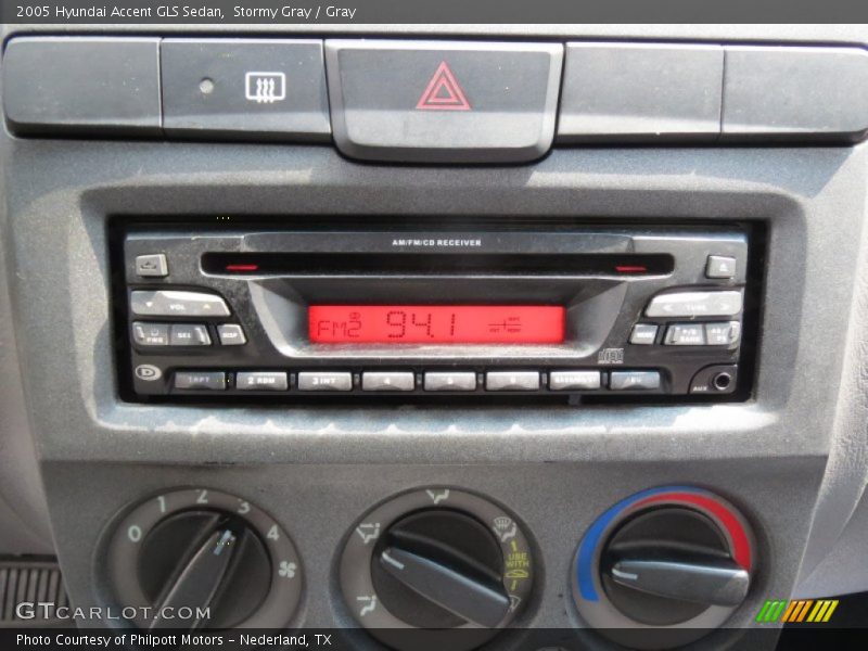 Stormy Gray / Gray 2005 Hyundai Accent GLS Sedan