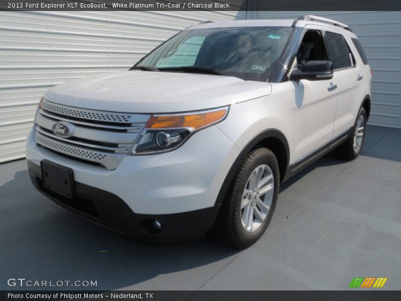 White Platinum Tri-Coat / Charcoal Black 2013 Ford Explorer XLT EcoBoost