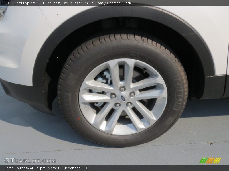  2013 Explorer XLT EcoBoost Wheel