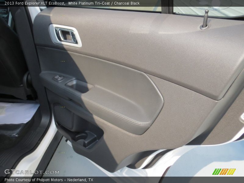 White Platinum Tri-Coat / Charcoal Black 2013 Ford Explorer XLT EcoBoost