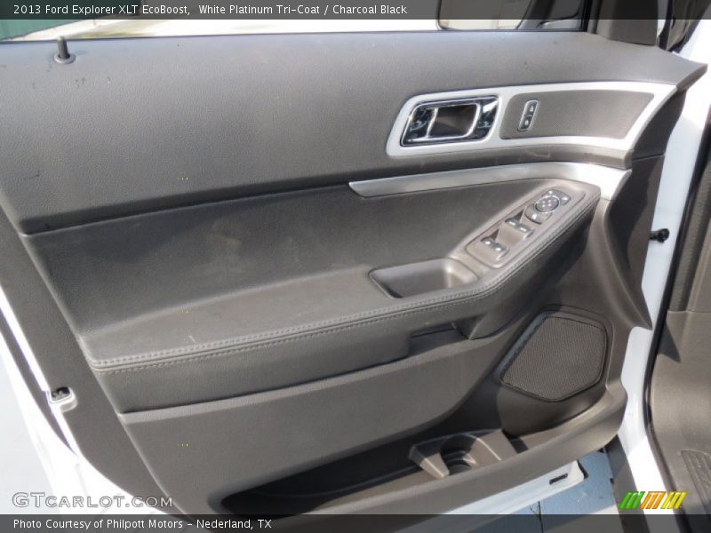 Door Panel of 2013 Explorer XLT EcoBoost